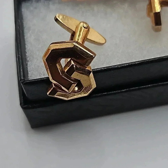 Christian Dior CD Logo Bullet Back Gold Tone Cufflinks with Tie Bar - Picture 3 of 4